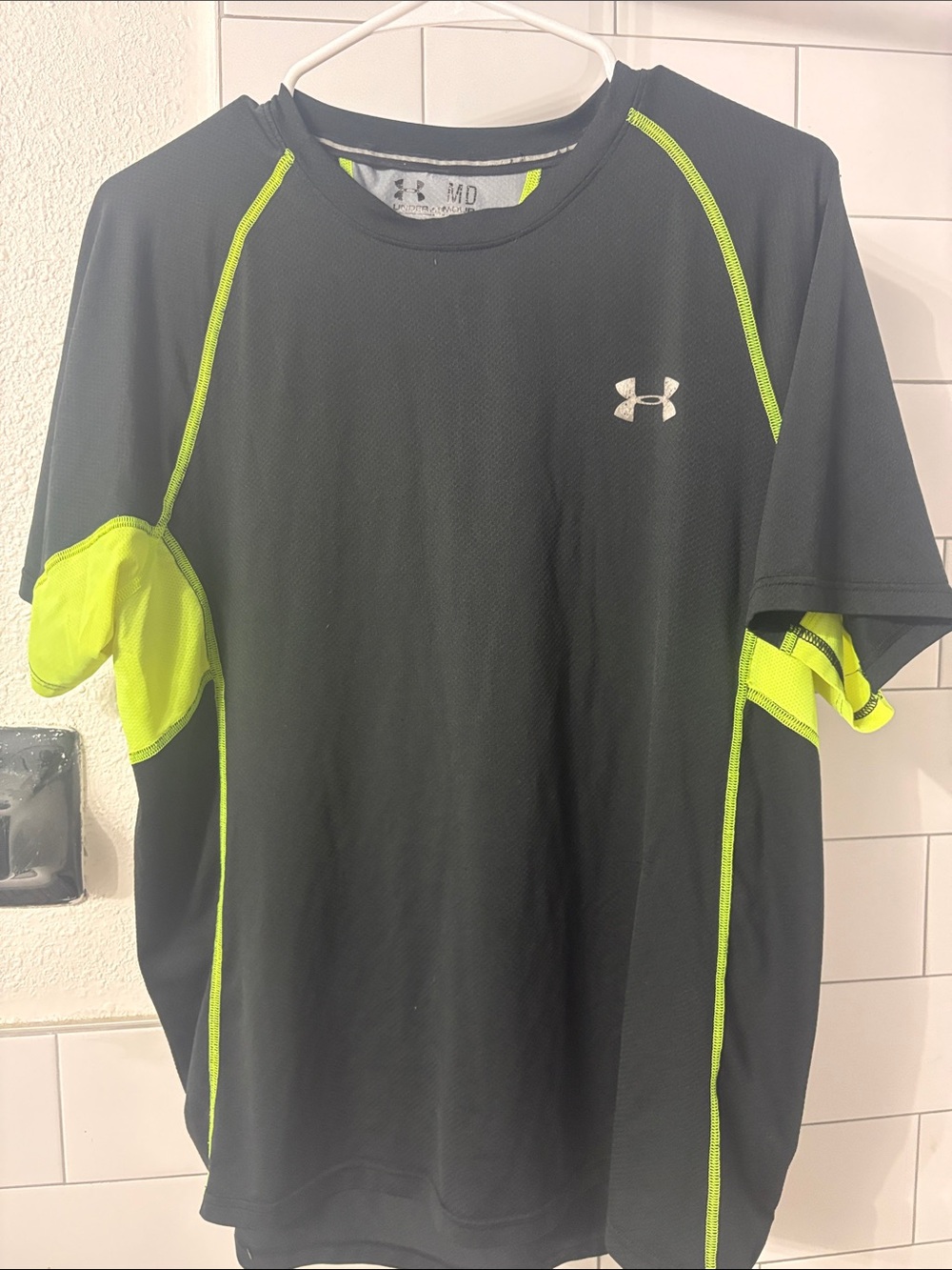 Under Armour Men’s Black Tee with Neon Yellow-Green Panels